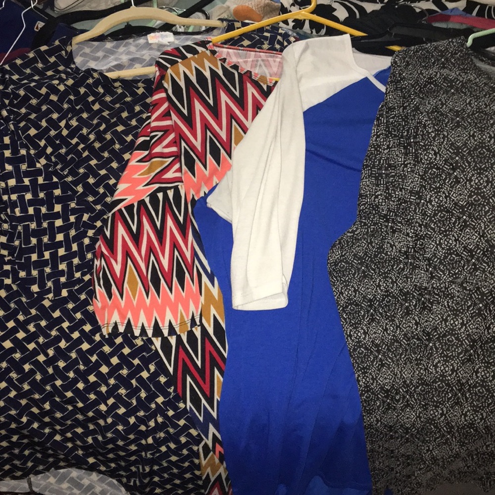 Lot of 4 XL Lularoe Irma’s